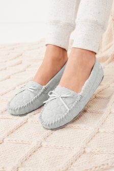 Grey Quilted Faux Fur Lined Moccasin Slippers (M94495) | 26 €