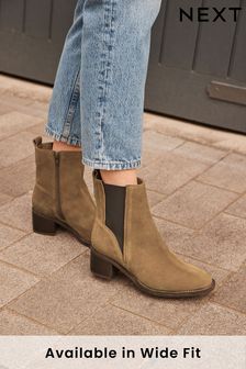 Chelsea Bottes/Bottines Forever Comfort® en cuir à talons carrés (M95299) | €24