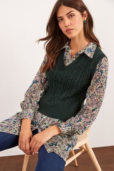 petrolblau - Ärmelloser Pullover mit Zopfmuster und langem Hemdeinsatz (M96540) | 57 €