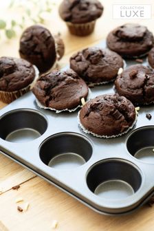 Luxe 12 Cup Muffin Pan (M98153) | €26
