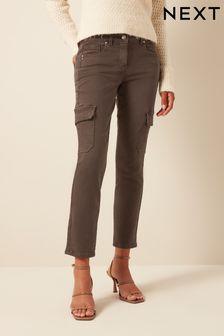 Czekoladowy brąz - Wyszczuplająco-modelujące jeansy bojówki o dopasowanym kroju (N00159) | 142 zł