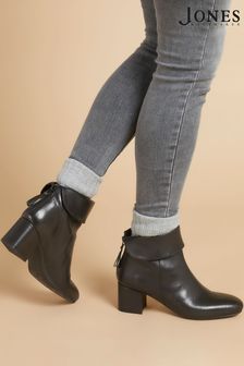 Jones Bootmaker Lylah Heeled Suede Ankle Black Boots (N09920) | €159