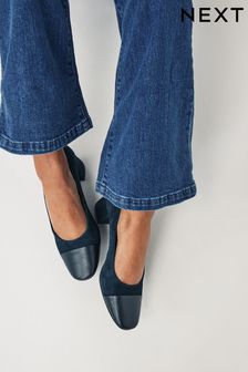 Navy Regular/Wide Fit Forever Comfort® Leather Low Block Heel Shoes (N16502) | kr510