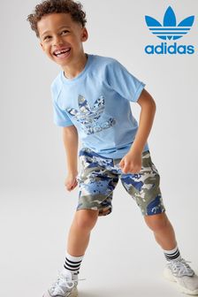 Adidas Originals Kurzärmliges T-Shirt mit Camouflage-Shorts im Set, Grau/Blau (N17346) | 55 €