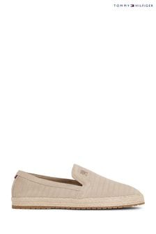 كريم - حذاء إسبادريل كلاسيكي من جلد الغزال من Tommy Hilfiger (N24823) | 574 ر.س