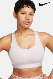 Rose clair - Soutien-gorge de sport rembourré maintien moyen à logo virgule Nike (N29858) | €47