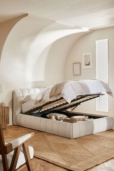 Casual Boucle Light Natural Astrid Upholstered Ottoman Storage Bed Frame (N29986) | €1,100 - €1,225