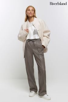 Gris - Pantalones de pernera ancha con cintura elástica de cuero sintético de River Island (N34102) | 57 €