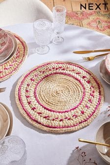 Set of 2 Pink Woven Seagrass Placemats (N36809) | kr156