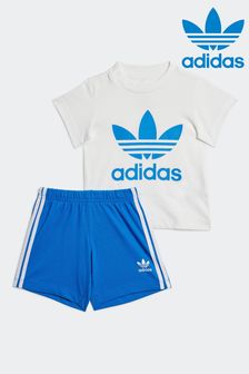 أبيض/أزرق - طقم من تيشرت وشورت للأطفال الصغار بعلامة الوريقات الثلاث من Adidas Originals (N39830) | 148 ر.ق