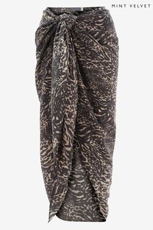 Mint Velvet Green Faye Animal Print Sarong (N41962) | 69 €