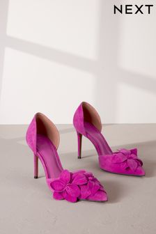 وردي - حذاء جلد بكعب بكورساج وردة مدبب عند الأصابع من مجموعة Signature (N45204) | 35 ر.ع