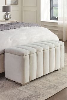 Soft Velvet Natural Oyster Mayfair Upholstered Ottoman Standard Blanket Box (N65869) | €370