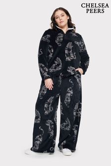 Chelsea Peers Fleece Linear Tiger Print Co-ord Set