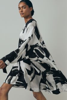 Atelier Italian Cape Sleeve Mini Dress (N71509) | €754