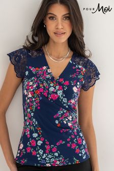 紫色和藍色 - Pour Moi Julie豐滿剪裁緊身平織蕾絲飾邊裹身上衣 (N72147) | NT$1,350