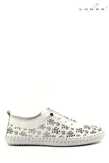 beli čevlji Lunar Bamburgh Lea Plimsoll (N75799) | €60