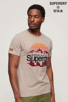 Hautfarben - Superdry Great Outdoors Grafik-T-Shirt​​​​​​​ (N76965) | 45 €