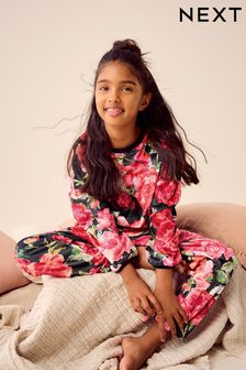 Girls fluffy pyjamas 2025