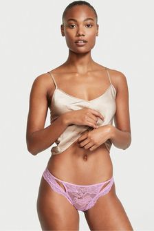 Victoria's Secret Lace Cutout Thong Panty (P67384) | 18 €
