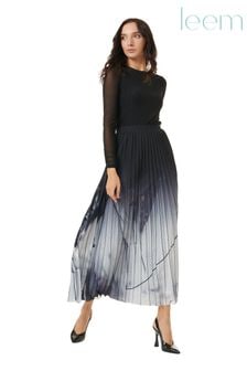 leem Black Shadow Print Pleated Skirt (Q16975) | €60