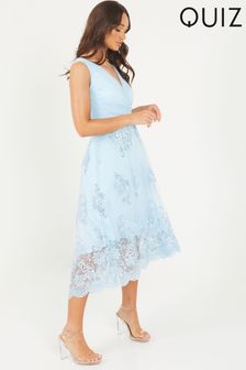 dip hem pleated dress