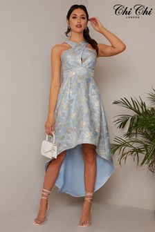 Sukienka żakardowa Chi Chi London ze skrzyżowanym przodem, motywem kwiatowym i wydłużonym tyłem (Q19660) | 347 zł