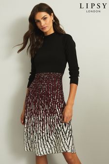 Brusnicová - Lipsy Knitted Pleated Midi Dress (Q23389) | €57