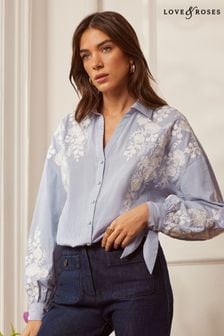 Синий в полоску с вышивкой - Love & Roses рубашка на пуговицах с V-образным вырезом и завязками на манжетах (Q41680) | 24 970 тг
