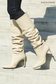 乳白色 - Sosandar Belle皮革粗織高跟及膝靴 (Q49102) | NT$7,230