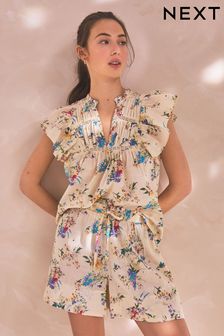 Kremowy z nadrukiem kwiatów - Lekka krótka piżama z bawełny (Q63166) | 200 zł
