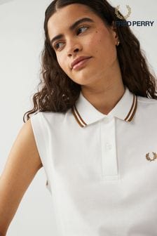 Weiß/Karamell - Fred Perry Damen Ärmelloses Polo-Shirt mit Doppel-Zierstreifen (Q72587) | 98 €