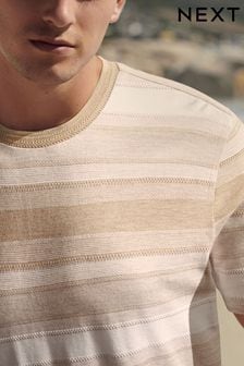 ניטרלי - חולצת טי מבד פסים עם מרקם (Q74637) | ‏62 ‏₪