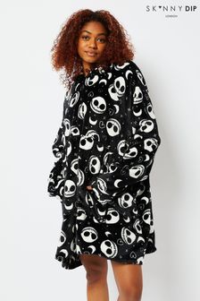 Czarny koc w stylu bluzy z kapturem Skinnydip Disney Nightmare Before Christmas (Q84500) | 225 zł