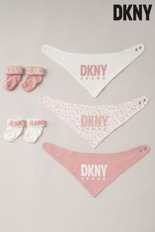 DKNY Jeans Pink Cotton Blend Bib and Socks 5-Piece Baby Gift Set (Q86542) | €21