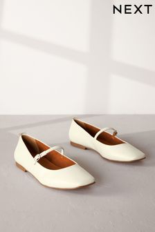 Ivoire - Chaussures plate Mary Jane en cuir Signature (Q94339) | €34
