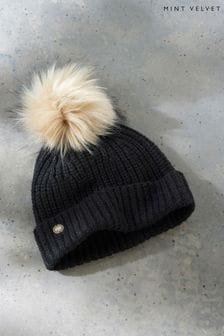 Noir - Mint Velvet bonnet à pompon métallisé (Q95316) | €16