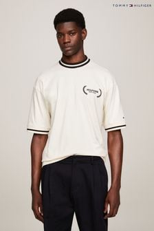 Tommy Hilfiger Tipped Cream T-Shirt (Q95600) | R1,210
