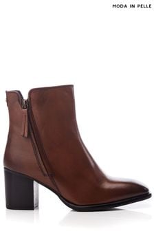 Moda in Pelle Lakayla Block Heel Ankle Brown Boots With Decorative Outside Zip (Q98427) | ₪ 598