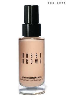Bobbi Brown Skin Foundation SPF 15 (R13015) | €44