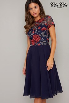 Robe mi-longue  Chi Chi London à buste brodé