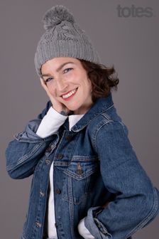 Totes Grey Knitted Cable Hat (R66935) | €10