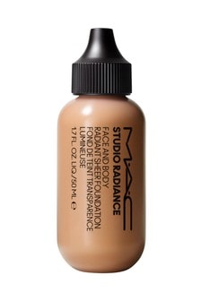 MAC Studio Radiance Face and Body Radiant Sheer Foundation (R83772) | €37