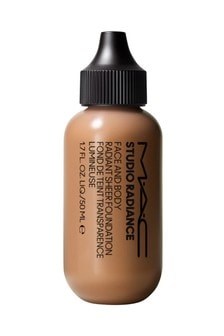 MAC Studio Radiance Face and Body Radiant Sheer Foundation (R83775) | €40