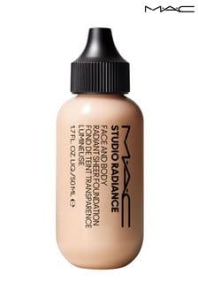 MAC Studio Radiance Face and Body Radiant Sheer Foundation (R83790) | €40