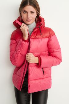Růžová a červená - Barevný krátký vatovaný kabát s vysokým leskem (T04167) | 1 810 Kč
