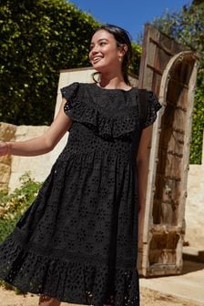 Black Broderie Midi Summer Dress (T09345) | 38 €