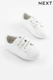 White Standard Fit (F) Trainers (T11811) | 19 € - 21 €