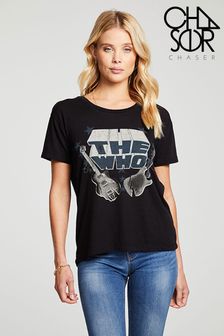 חולצת טי שחורה עם כיתוב The Who של Chaser (T25226) | ‏312 ₪