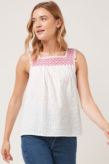 White/Pink Crochet Square Neck Cami Top (T30025) | 18 €